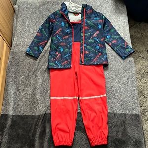 Mountain warehouse rain suit